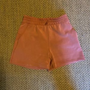 Lululemon Softstreme High-Rise Short 4"
